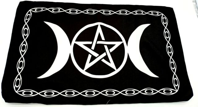 Triple Moon Board Mat